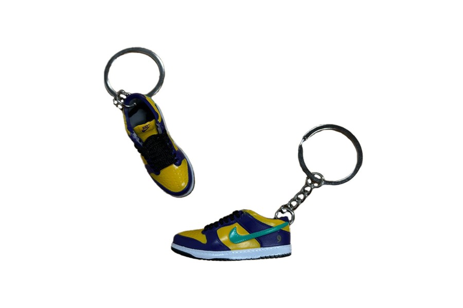 Clothing KEYCHAINS | Lisa Leslie Dunk Sneaker Keychain